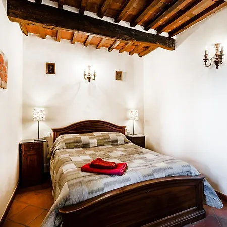 Casa Giovanni - Relax Among Greenery - Happy Appartement Camaiore