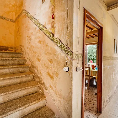 Casa Giovanni - Relax Among Greenery - Happy Appartement Camaiore