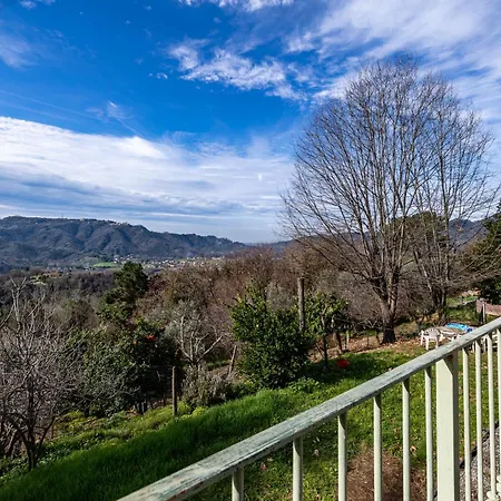 Casa Giovanni - Relax Among Greenery - Happy Camaiore